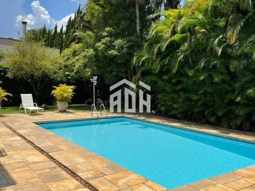 Casa com 4 quartos à venda, 440m2 em Barueri - SP - imagem 8 Foto 8 de Casa com 4 quartos à venda, 440m2 em Barueri - SP