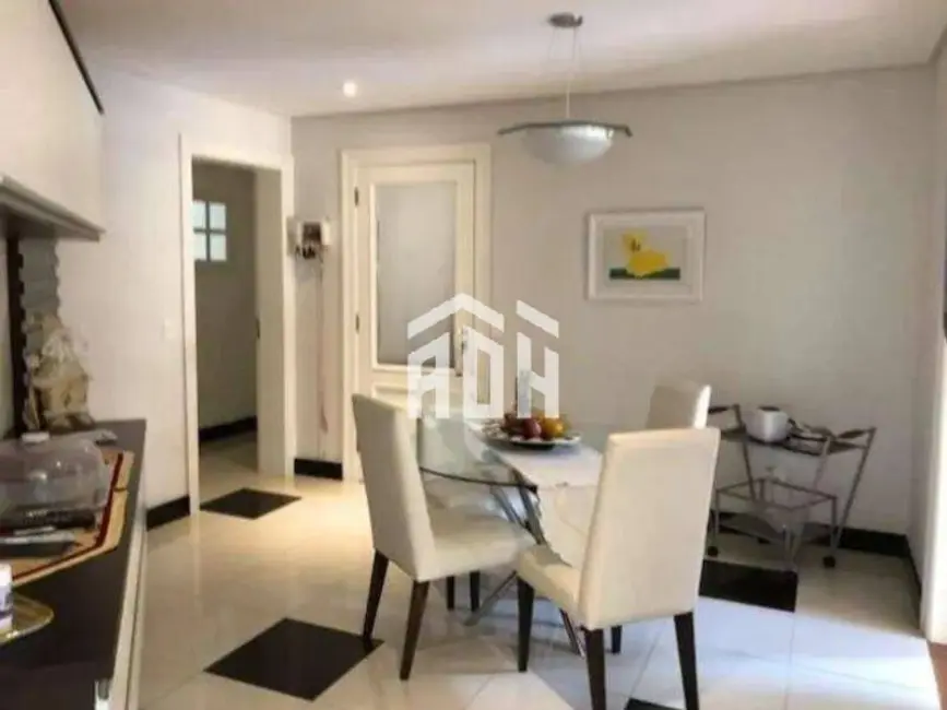 Casa com 4 quartos à venda, 850m2 em Alphaville, Santana De Parnaiba - SP - imagem 4 Foto 4 de Casa com 4 quartos à venda, 850m2 em Alphaville, Santana De Parnaiba - SP