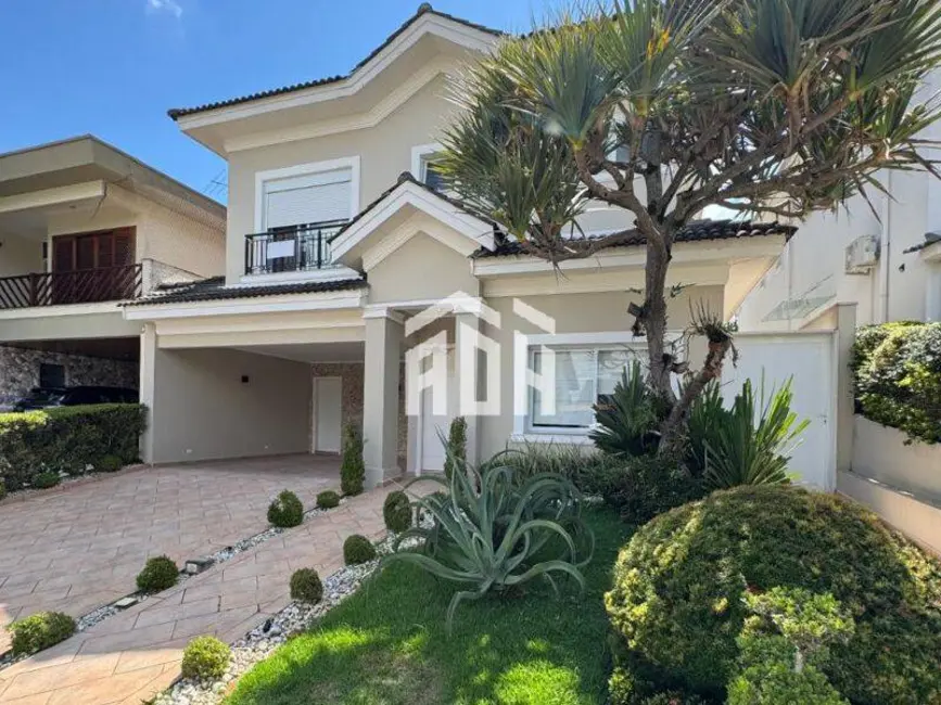 Foto 1 de Casa com 4 quartos à venda e para alugar, 390m2 em Alphaville, Santana De Parnaiba - SP