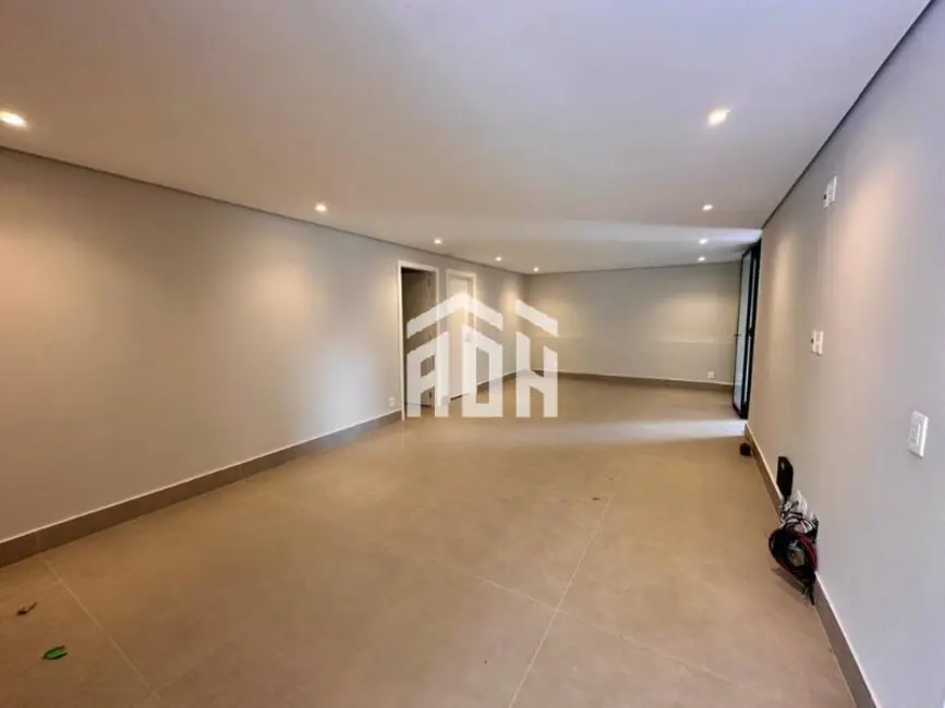 Foto 4 de Casa com 5 quartos à venda, 595m2 em Barueri - SP