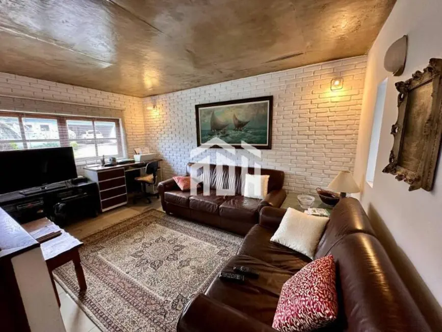 Casa com 3 quartos à venda, 360m2 em Alphaville, Santana De Parnaiba - SP - imagem 6 Foto 6 de Casa com 3 quartos à venda, 360m2 em Alphaville, Santana De Parnaiba - SP