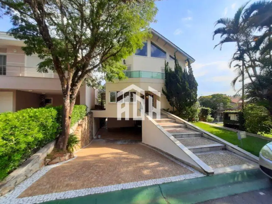 Casa com 4 quartos à venda, 600m2 em Alphaville, Santana De Parnaiba - SP - imagem 2 Foto 2 de Casa com 4 quartos à venda, 600m2 em Alphaville, Santana De Parnaiba - SP