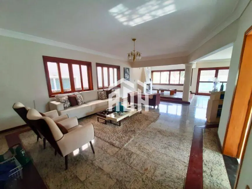 Casa com 4 quartos à venda, 600m2 em Alphaville, Santana De Parnaiba - SP - imagem 3 Foto 3 de Casa com 4 quartos à venda, 600m2 em Alphaville, Santana De Parnaiba - SP