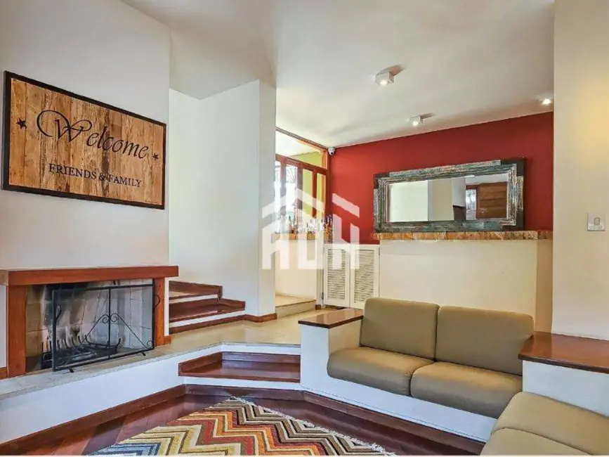 Casa com 5 quartos à venda, 840m2 em Barueri - SP - imagem 4 Foto 4 de Casa com 5 quartos à venda, 840m2 em Barueri - SP