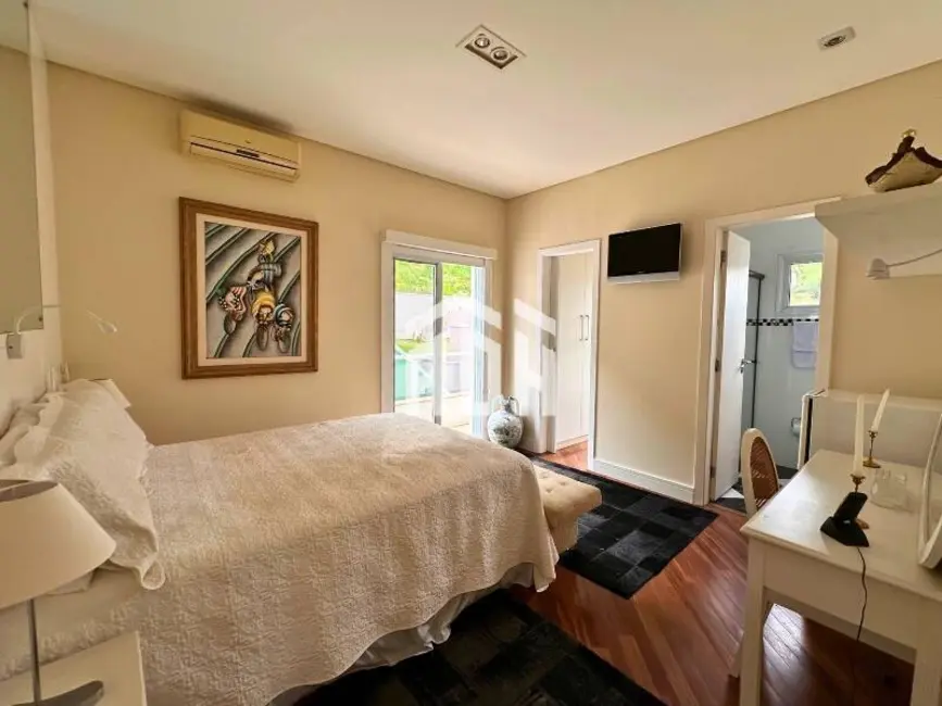 Foto 2 de Casa com 5 quartos à venda, 450m2 em Alphaville, Santana De Parnaiba - SP