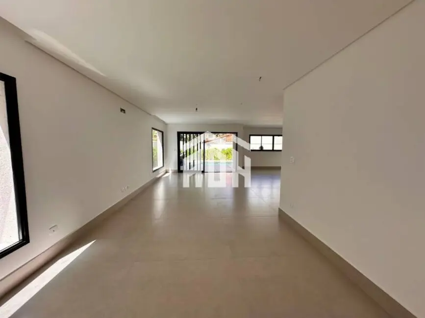 Casa com 4 quartos à venda, 45m2 em Alphaville, Santana De Parnaiba - SP - imagem 4 Foto 4 de Casa com 4 quartos à venda, 45m2 em Alphaville, Santana De Parnaiba - SP