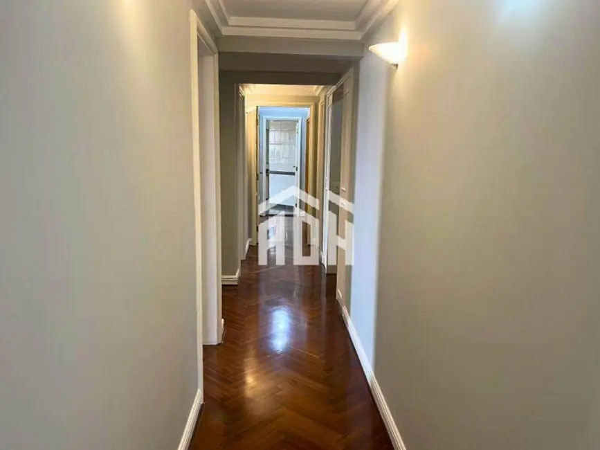 Apartamento com 4 quartos para alugar, 288m2 em Barueri - SP - imagem 7 Foto 7 de Apartamento com 4 quartos para alugar, 288m2 em Barueri - SP