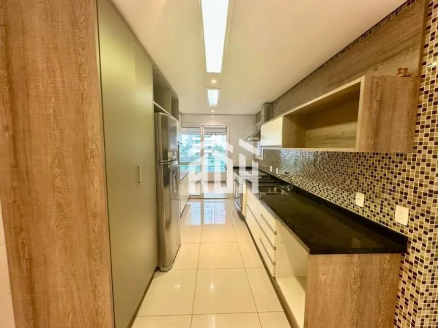 Foto 7 de Apartamento com 3 quartos à venda, 202m2 em Tamboré, Santana De Parnaiba - SP