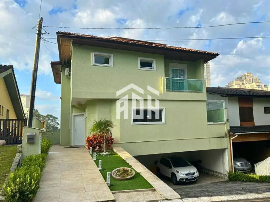 Casa com 4 quartos à venda, 309m2 em Alphaville, Santana De Parnaiba - SP - imagem 1 Foto 1 de Casa com 4 quartos à venda, 309m2 em Alphaville, Santana De Parnaiba - SP