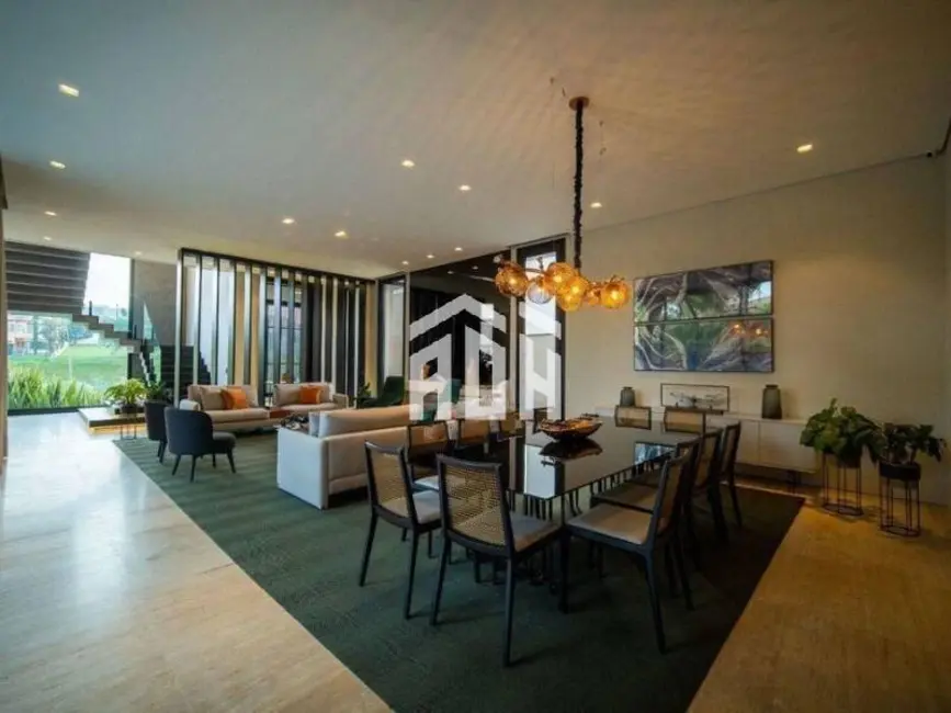 Foto 8 de Casa com 5 quartos à venda, 1000m2 em Centro Comercial Jubran, Barueri - SP