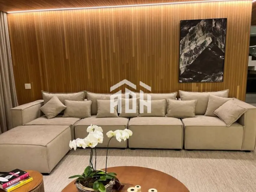 Casa com 4 quartos à venda e para alugar, 560m2 em Barueri - SP - imagem 6 Foto 6 de Casa com 4 quartos à venda e para alugar, 560m2 em Barueri - SP