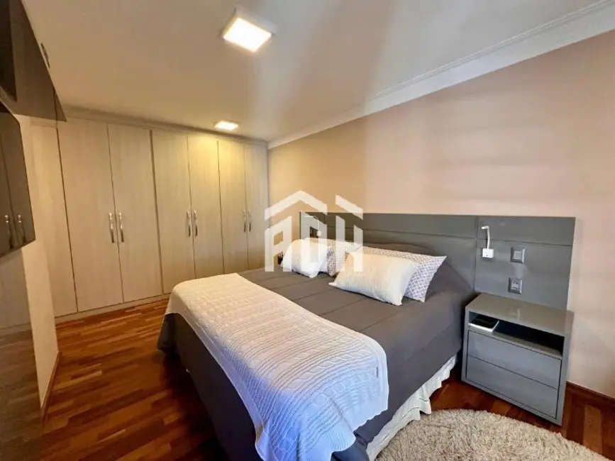 Foto 9 de Apartamento com 3 quartos à venda, 200m2 em Barueri - SP