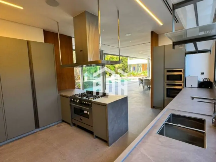 Casa com 4 quartos à venda, 1267m2 em Tamboré, Santana De Parnaiba - SP - imagem 7 Foto 7 de Casa com 4 quartos à venda, 1267m2 em Tamboré, Santana De Parnaiba - SP