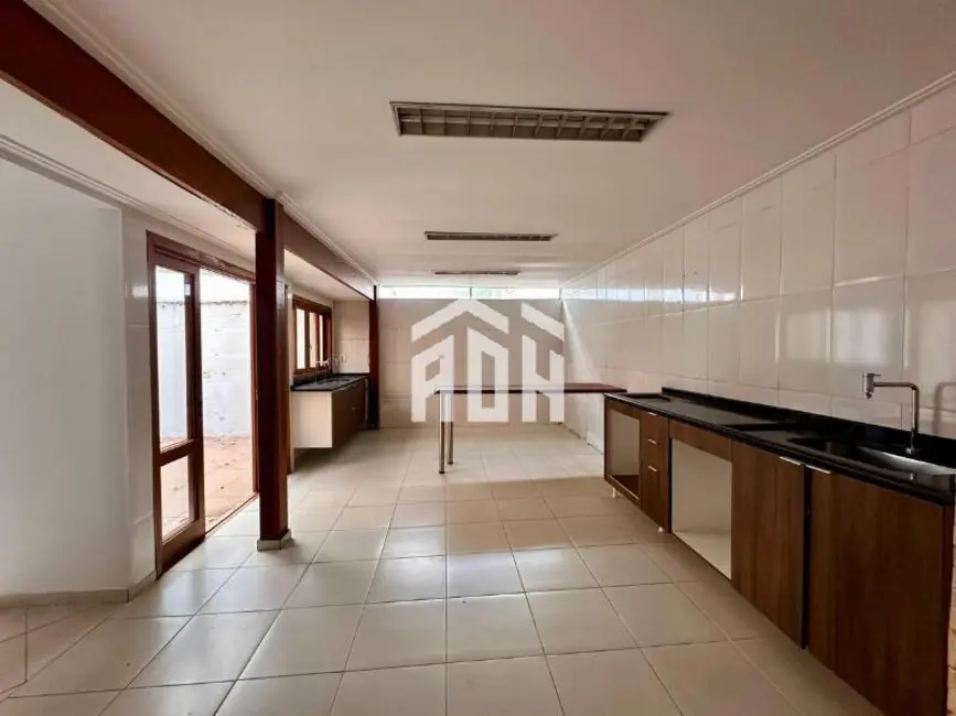Foto 6 de Casa com 3 quartos à venda, 220m2 em Barueri - SP