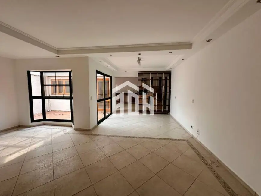 Foto 2 de Casa com 3 quartos à venda, 220m2 em Barueri - SP