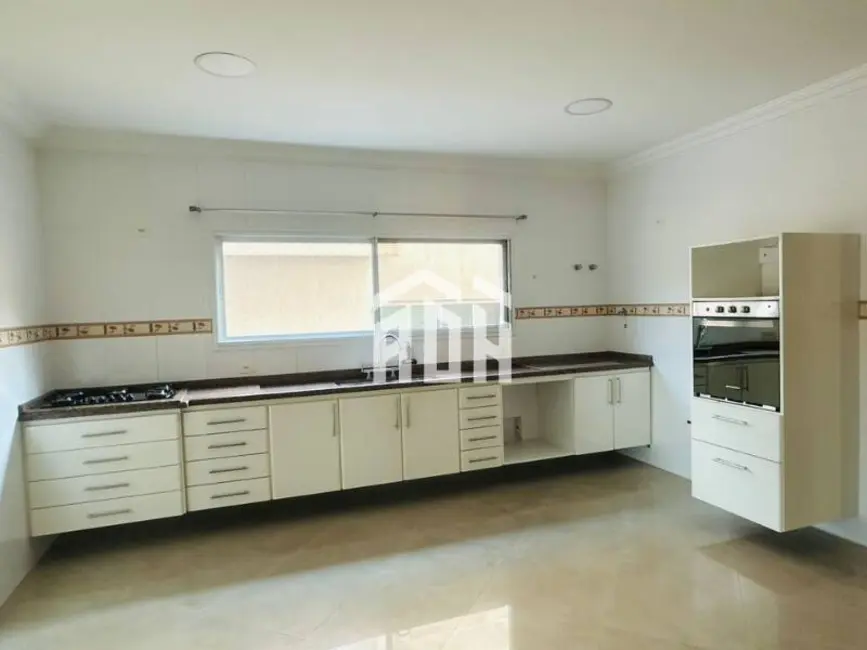 Casa com 4 quartos para alugar, 450m2 em Alphaville, Santana De Parnaiba - SP - imagem 5 Foto 5 de Casa com 4 quartos para alugar, 450m2 em Alphaville, Santana De Parnaiba - SP