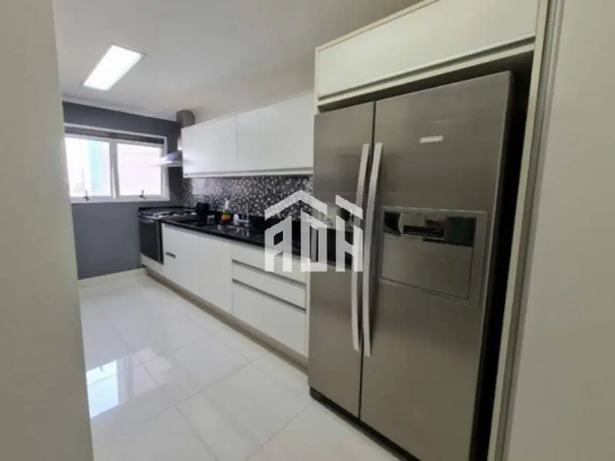 Foto 2 de Apartamento com 4 quartos à venda, 258m2 em Alphaville Empresarial, Barueri - SP