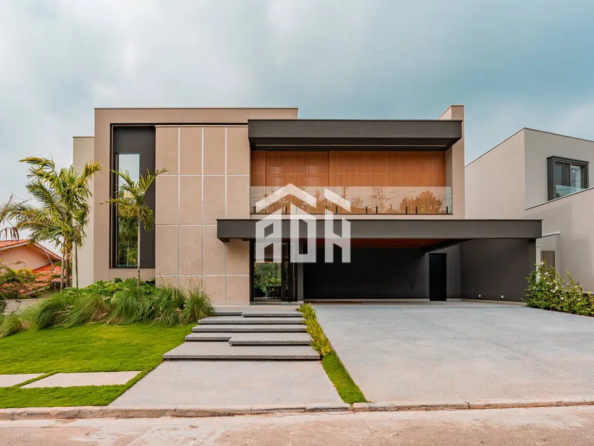 Foto 1 de Casa com 5 quartos à venda, 710m2 em Alphaville Residencial Um, Barueri - SP