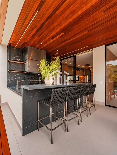 Foto 5 de Casa com 5 quartos à venda, 710m2 em Alphaville Residencial Um, Barueri - SP