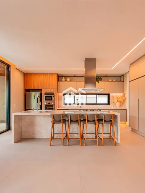 Foto 7 de Casa com 5 quartos à venda, 710m2 em Alphaville Residencial Um, Barueri - SP