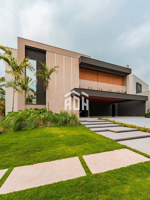 Foto 2 de Casa com 5 quartos à venda, 710m2 em Alphaville Residencial Um, Barueri - SP