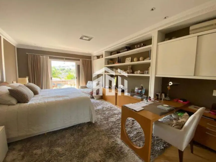 Foto 7 de Casa com 4 quartos à venda, 985m2 em Tamboré, Santana De Parnaiba - SP