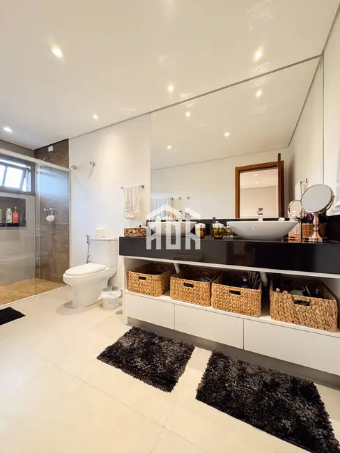 Casa com 4 quartos à venda, 385m2 em Alphaville, Santana De Parnaiba - SP - imagem 6 Foto 6 de Casa com 4 quartos à venda, 385m2 em Alphaville, Santana De Parnaiba - SP