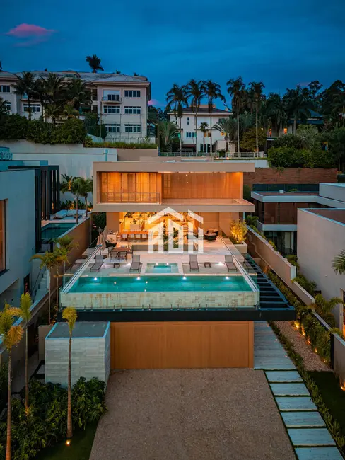 Foto 3 de Casa com 5 quartos à venda em Tamboré, Santana De Parnaiba - SP