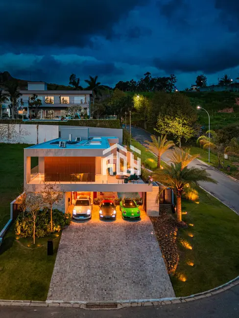 Foto 4 de Casa com 4 quartos à venda, 569m2 em Tamboré, Barueri - SP