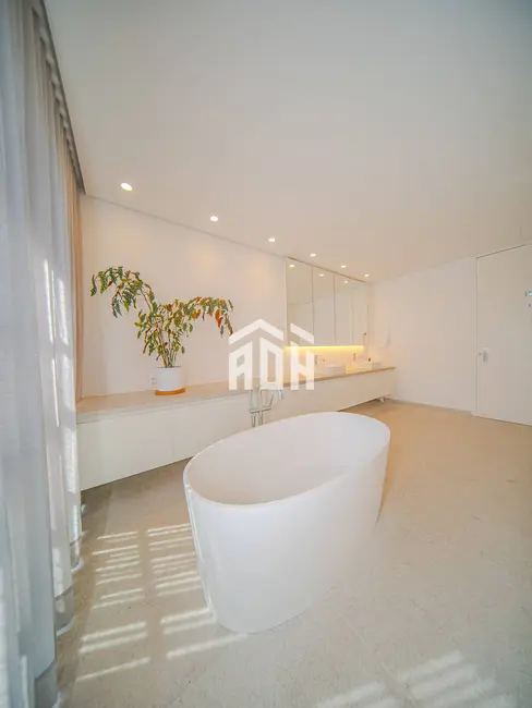 Foto 2 de Casa com 4 quartos à venda, 682m2 em Alphaville Residencial Zero, Barueri - SP