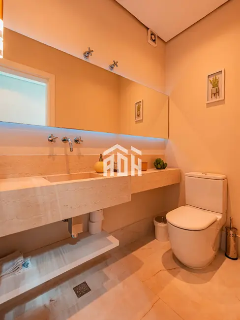 Casa com 3 quartos à venda, 307m2 em Alphaville, Santana De Parnaiba - SP - imagem 6 Foto 6 de Casa com 3 quartos à venda, 307m2 em Alphaville, Santana De Parnaiba - SP