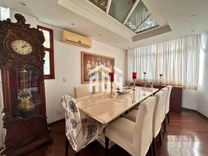 Casa com 5 quartos à venda e para alugar, 638m2 em Alphaville, Santana De Parnaiba - SP - imagem 4 Foto 4 de Casa com 5 quartos à venda e para alugar, 638m2 em Alphaville, Santana De Parnaiba - SP