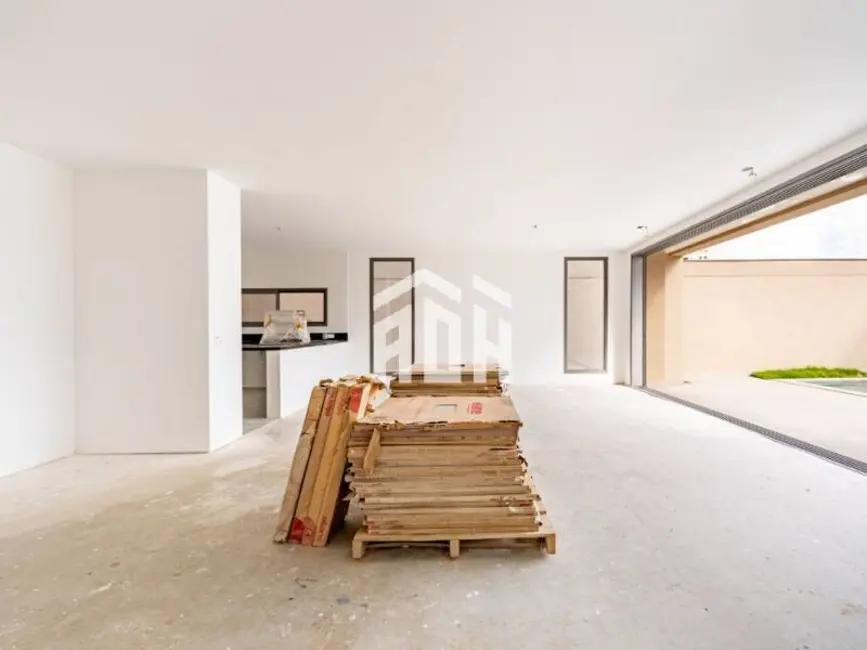 Casa com 4 quartos à venda, 310m2 em Tamboré, Barueri - SP - imagem 6 Foto 6 de Casa com 4 quartos à venda, 310m2 em Tamboré, Barueri - SP