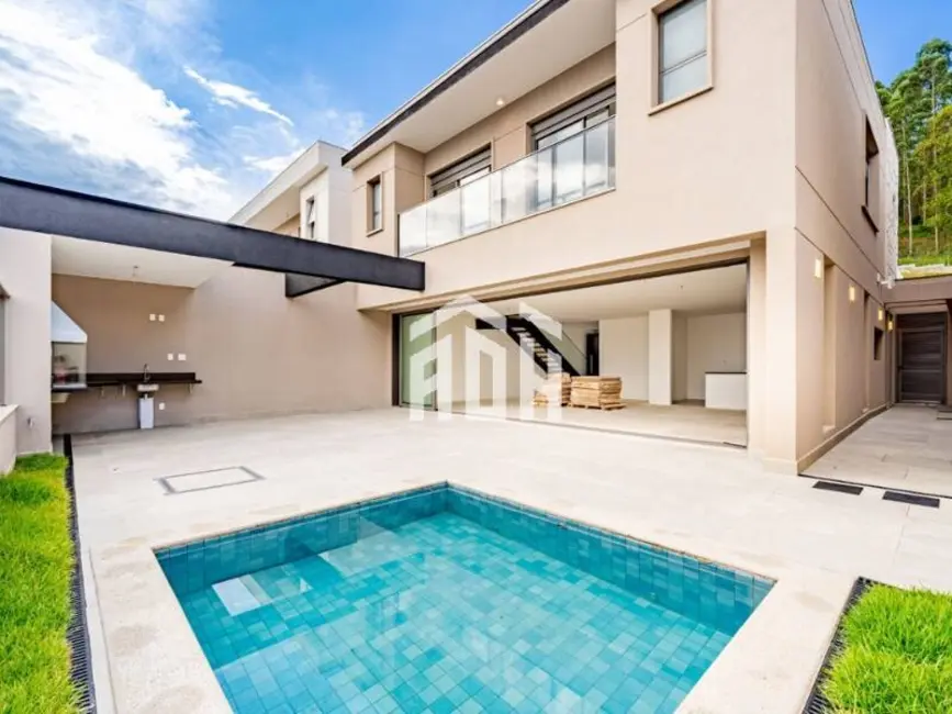 Foto 2 de Casa com 4 quartos à venda, 310m2 em Tamboré, Barueri - SP