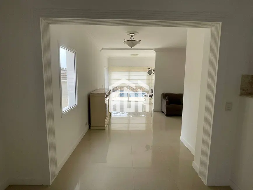 Foto 9 de Casa com 4 quartos para alugar, 385m2 em Alphaville, Santana De Parnaiba - SP