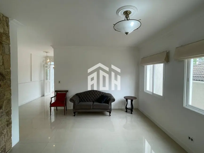 Foto 6 de Casa com 4 quartos para alugar, 385m2 em Alphaville, Santana De Parnaiba - SP