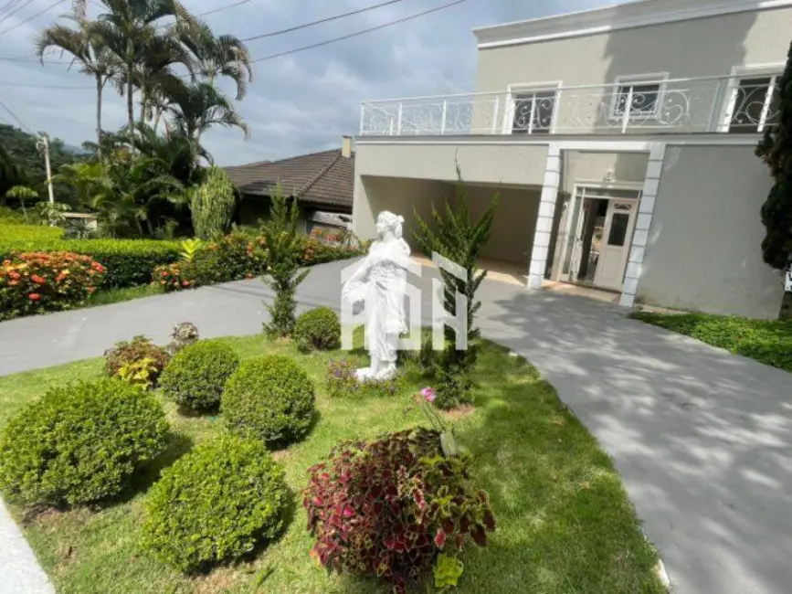 Foto 1 de Casa com 4 quartos para alugar, 385m2 em Alphaville, Santana De Parnaiba - SP