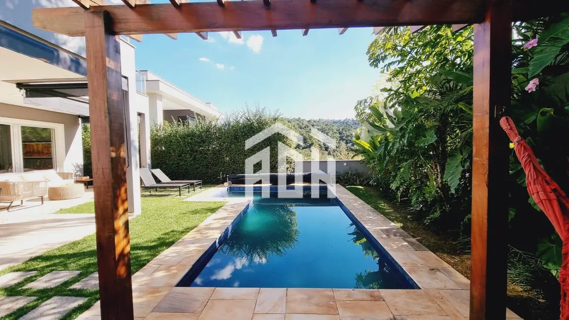 Foto 1 de Casa com 4 quartos à venda, 500m2 em Cidade Tamboré, Santana De Parnaiba - SP
