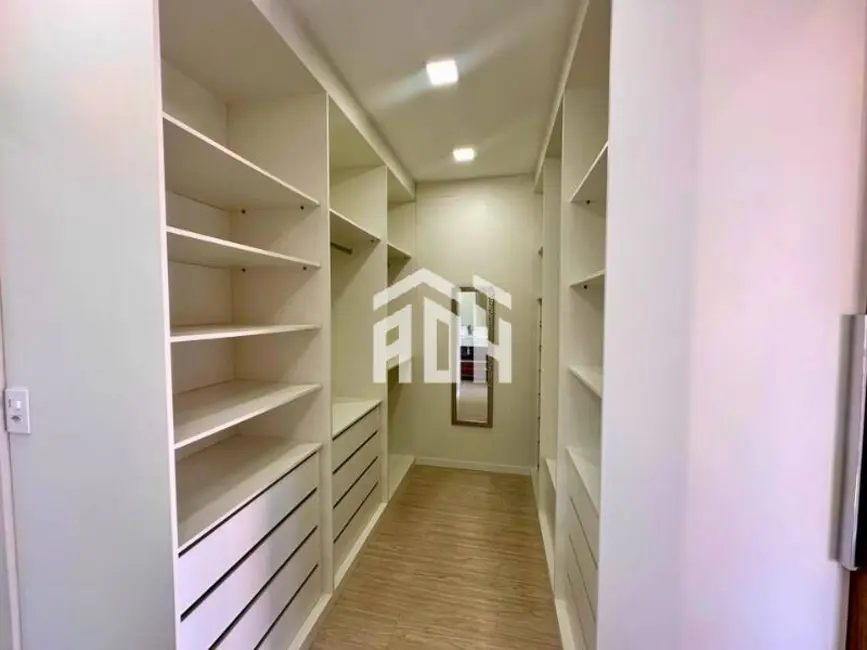 Foto 3 de Casa com 3 quartos à venda, 360m2 em Colinas de Parnaíba I, Santana De Parnaiba - SP