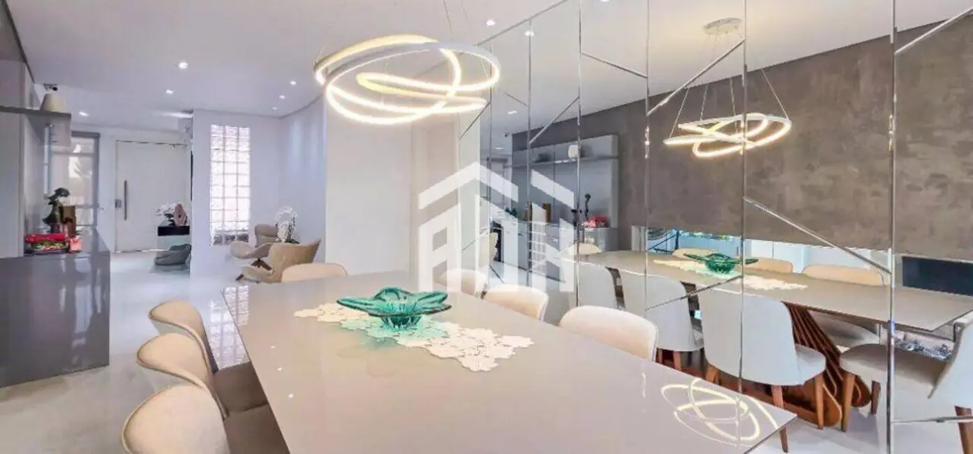 Foto 6 de Casa com 4 quartos à venda, 537m2 em Barueri - SP