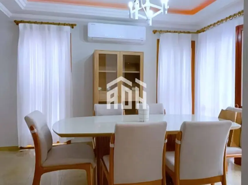 Casa com 4 quartos à venda e para alugar, 360m2 em Barueri - SP - imagem 5 Foto 5 de Casa com 4 quartos à venda e para alugar, 360m2 em Barueri - SP