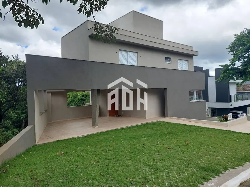 Foto 3 de Casa com 3 quartos à venda, 450m2 em Tarumã, Santana De Parnaiba - SP