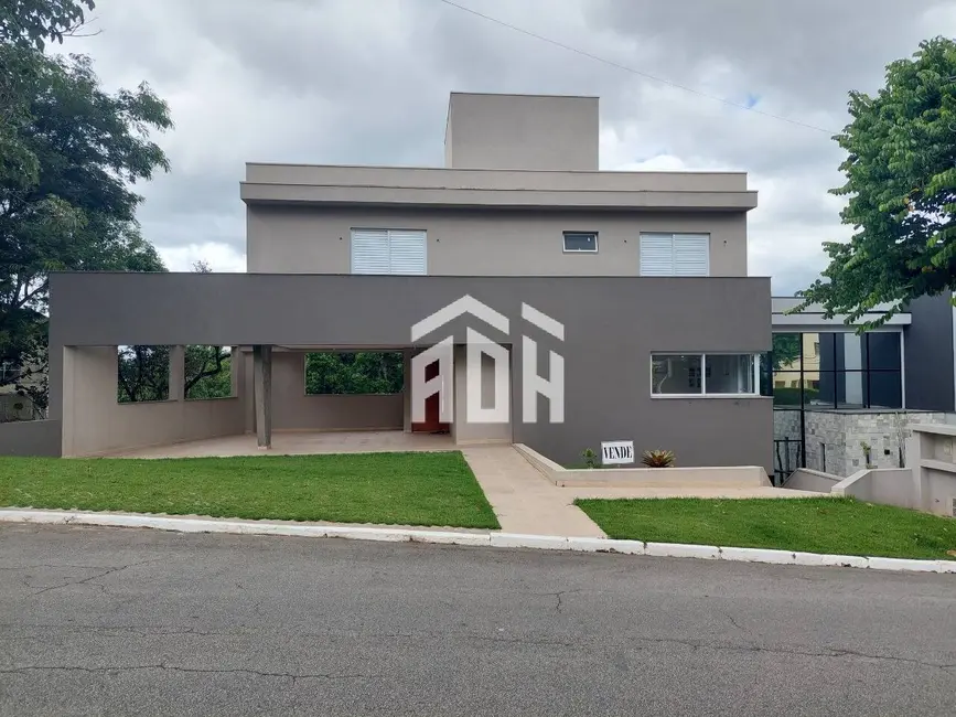 Foto 1 de Casa com 3 quartos à venda, 450m2 em Tarumã, Santana De Parnaiba - SP