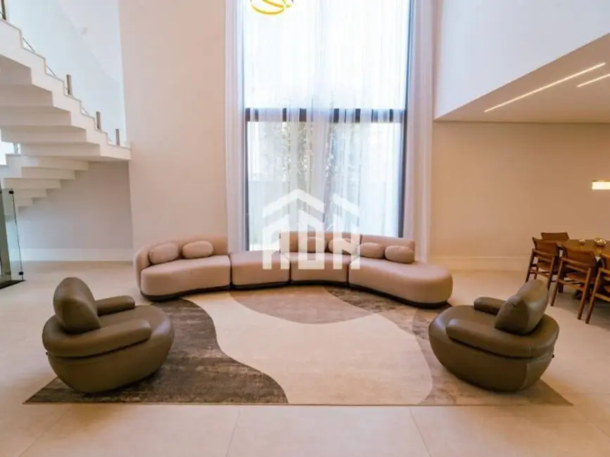 Foto 4 de Casa com 4 quartos à venda, 475m2 em Barueri - SP