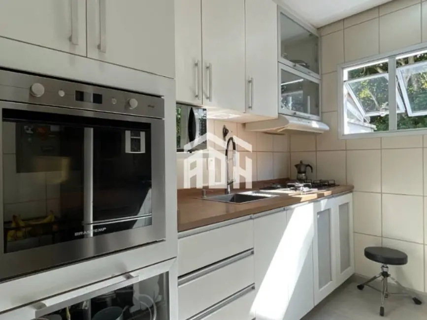 Foto 7 de Casa com 3 quartos à venda, 200m2 em Alphaville, Santana De Parnaiba - SP