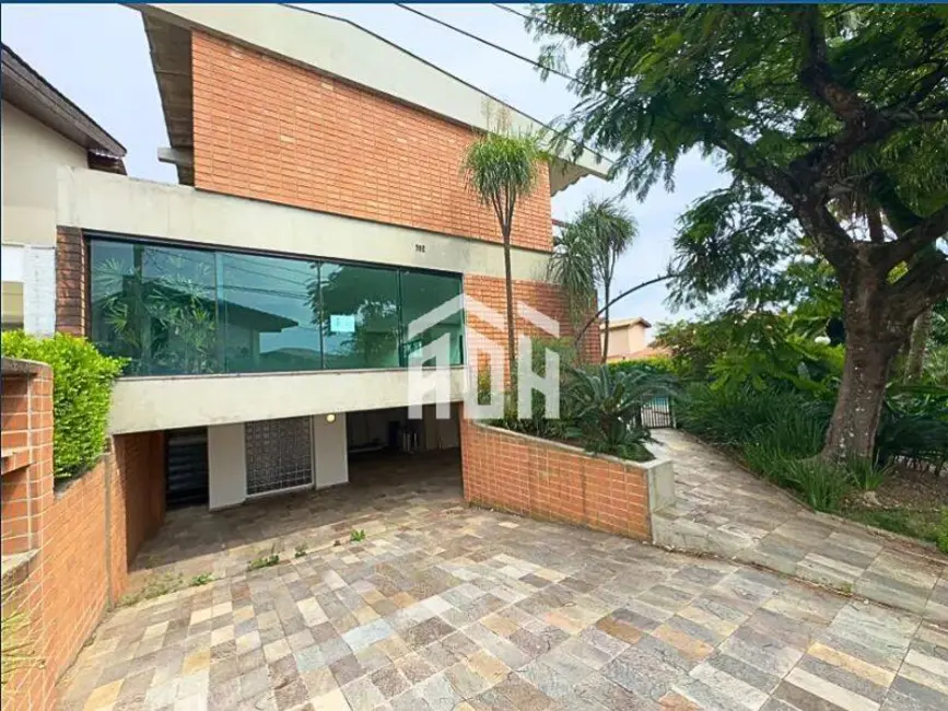 Foto 1 de Casa com 5 quartos à venda e para alugar, 600m2 em Alphaville, Santana De Parnaiba - SP