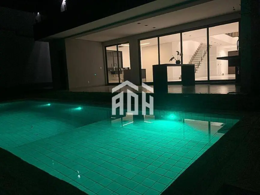 Casa com 4 quartos à venda, 465m2 em Alphaville, Santana De Parnaiba - SP - imagem 7 Foto 7 de Casa com 4 quartos à venda, 465m2 em Alphaville, Santana De Parnaiba - SP