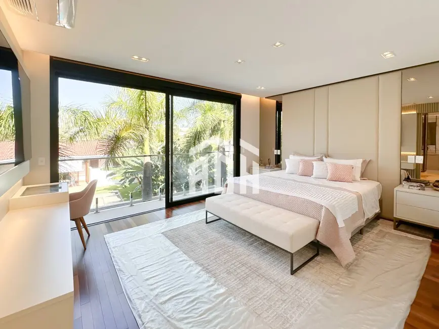 Foto 4 de Casa com 5 quartos à venda, 1200m2 em Alphaville Residencial Dois, Barueri - SP