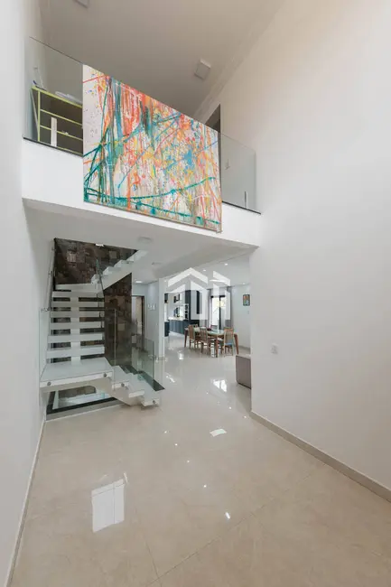 Foto 3 de Casa com 3 quartos à venda, 400m2 em Suru, Santana De Parnaiba - SP