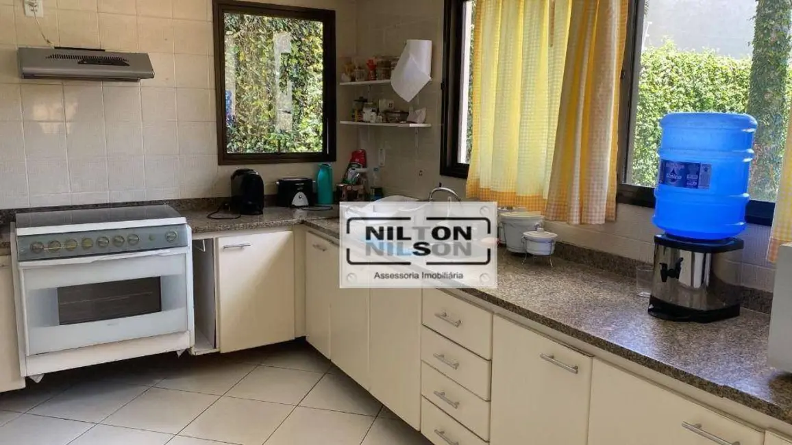 Casa de Condomínio com 3 quartos para alugar, 523m2 em Vila Brandina, Campinas - SP - imagem 9 Foto 9 de Casa de Condomínio com 3 quartos para alugar, 523m2 em Vila Brandina, Campinas - SP